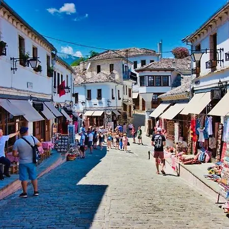 Gjirokastra Apartment * Gjirokastër
